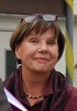Dr. Vera Leuschner